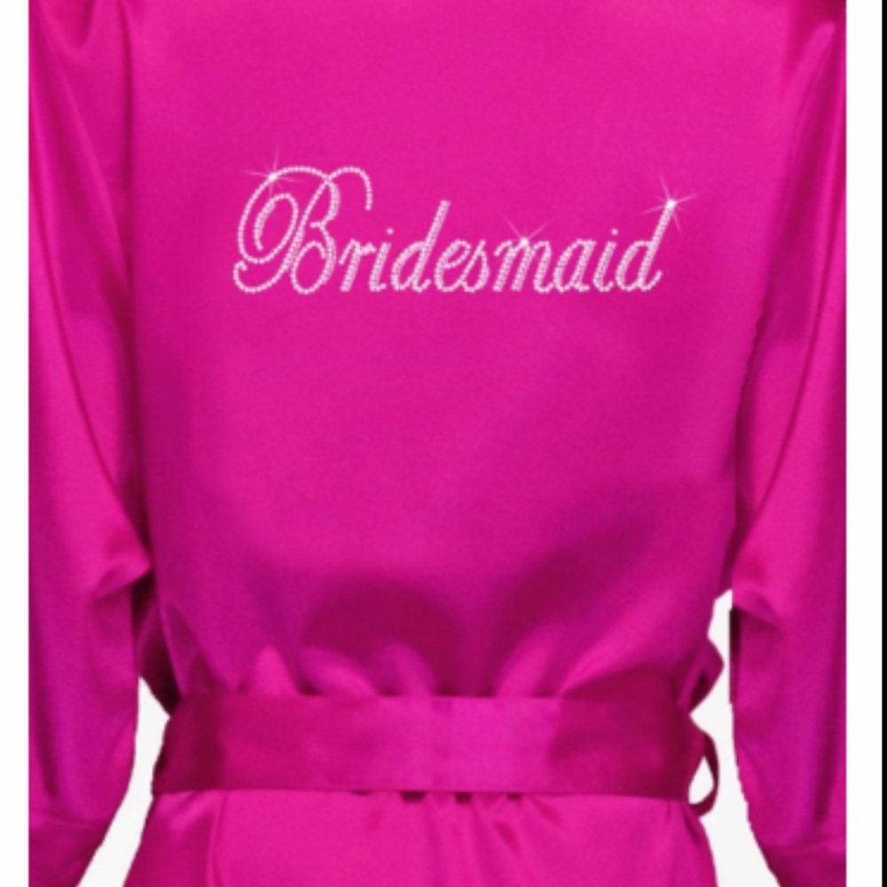 NEW* 💍 David’s Bridal Bridesmaid Bling Fuchsia Satin Robes